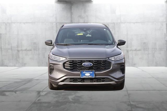 Certified 2024 Ford Escape ST-Line w/ Cold Weather Package image 5