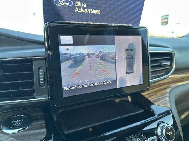 Certified 2022 Ford Explorer Limited w/ Equipment Group 301A AWD/4WD image 8
