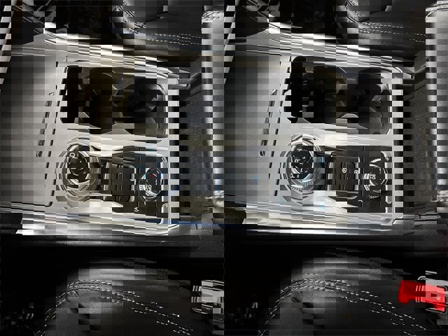 Certified 2023 Ford Explorer XLT w/ Equipment Group 202A image 12