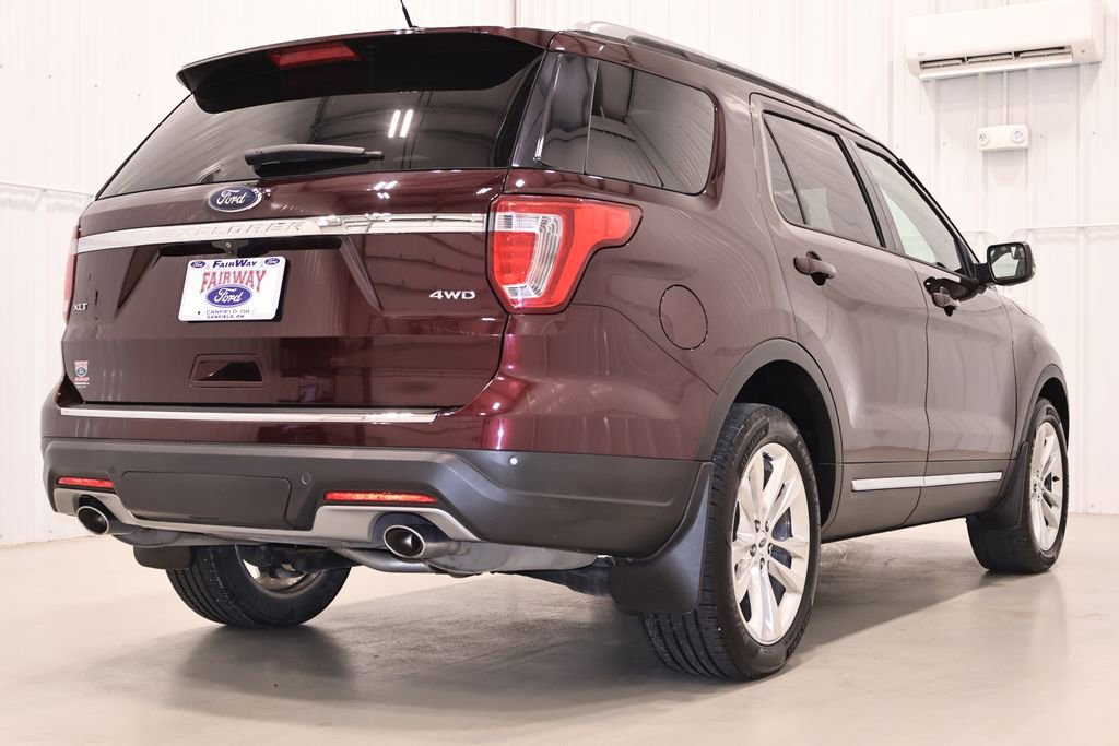 Certified 2018 Ford Explorer XLT w/ Equipment Group 202A image 6