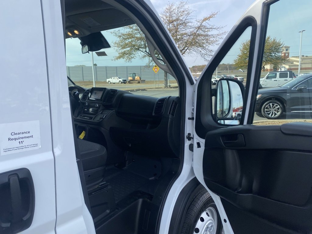 Used 2023 RAM ProMaster 2500 image 28