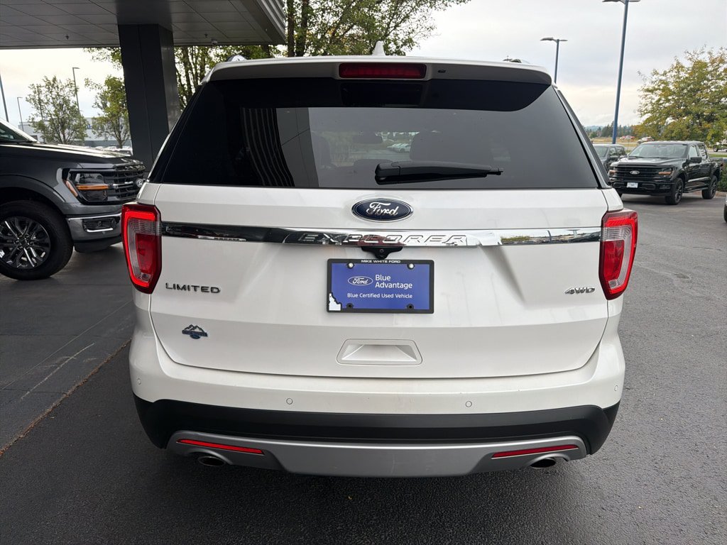 Certified 2017 Ford Explorer Limited AWD/4WD image 13
