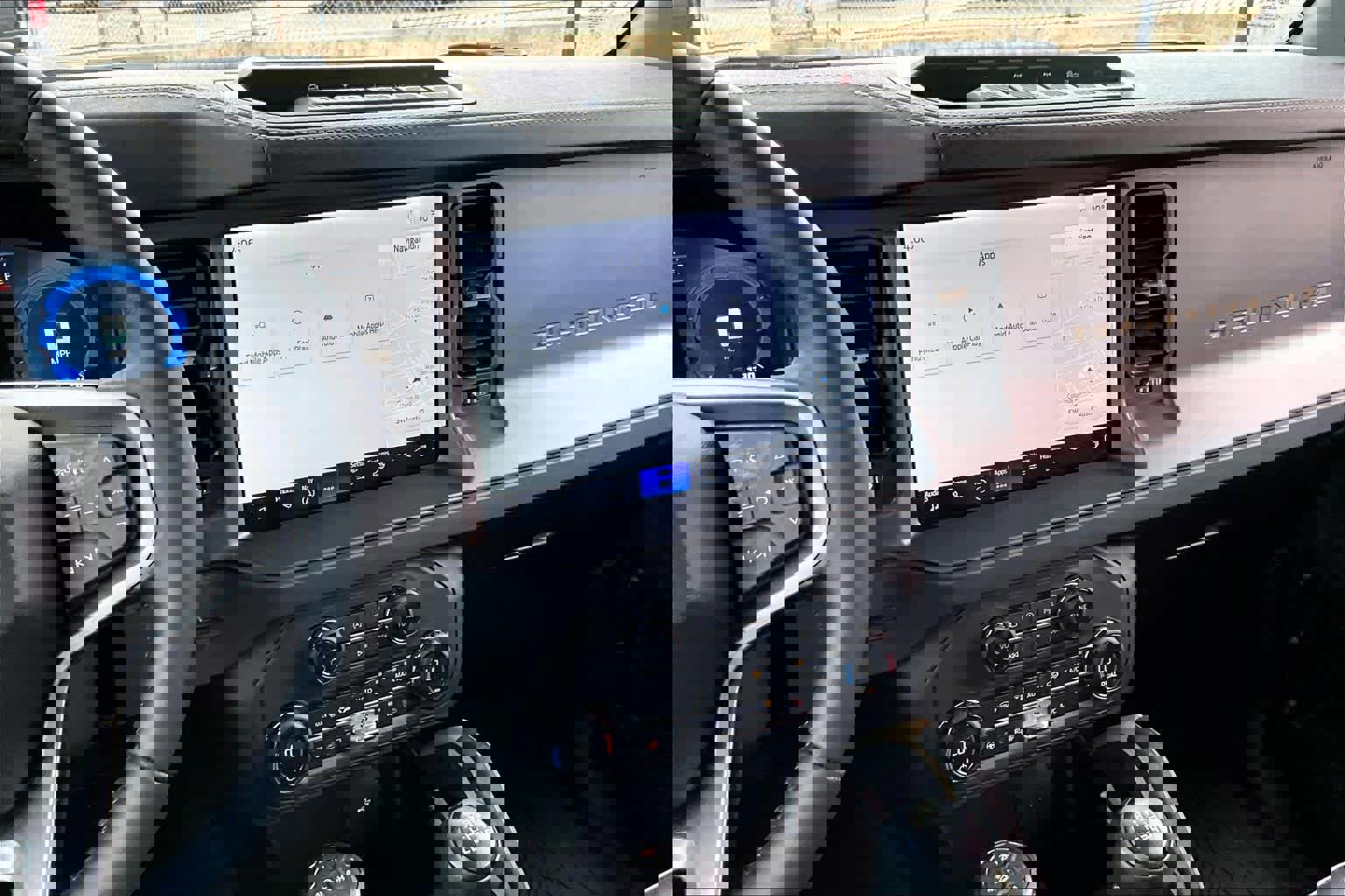 Certified 2025 Ford Bronco Badlands w/ Sasquatch Package image 10