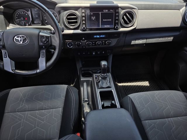 Used 2022 Toyota Tacoma TRD Off-Road w/ Technology Package AWD/4WD image 8