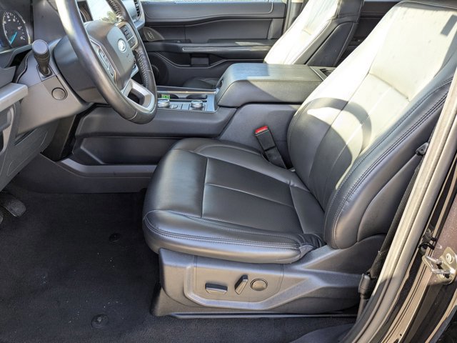 Certified 2024 Ford Expedition XLT image 20
