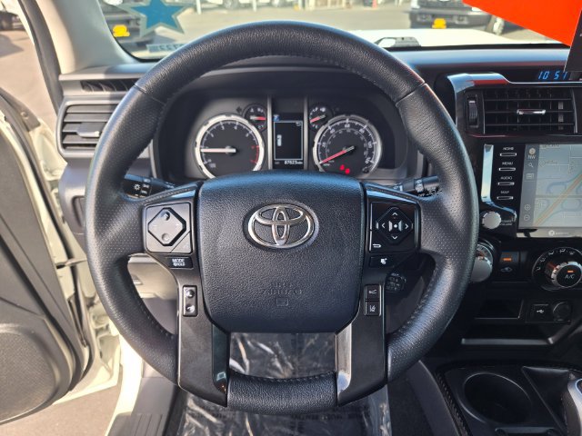 Used 2022 Toyota 4Runner TRD Off-Road Premium AWD/4WD image 20