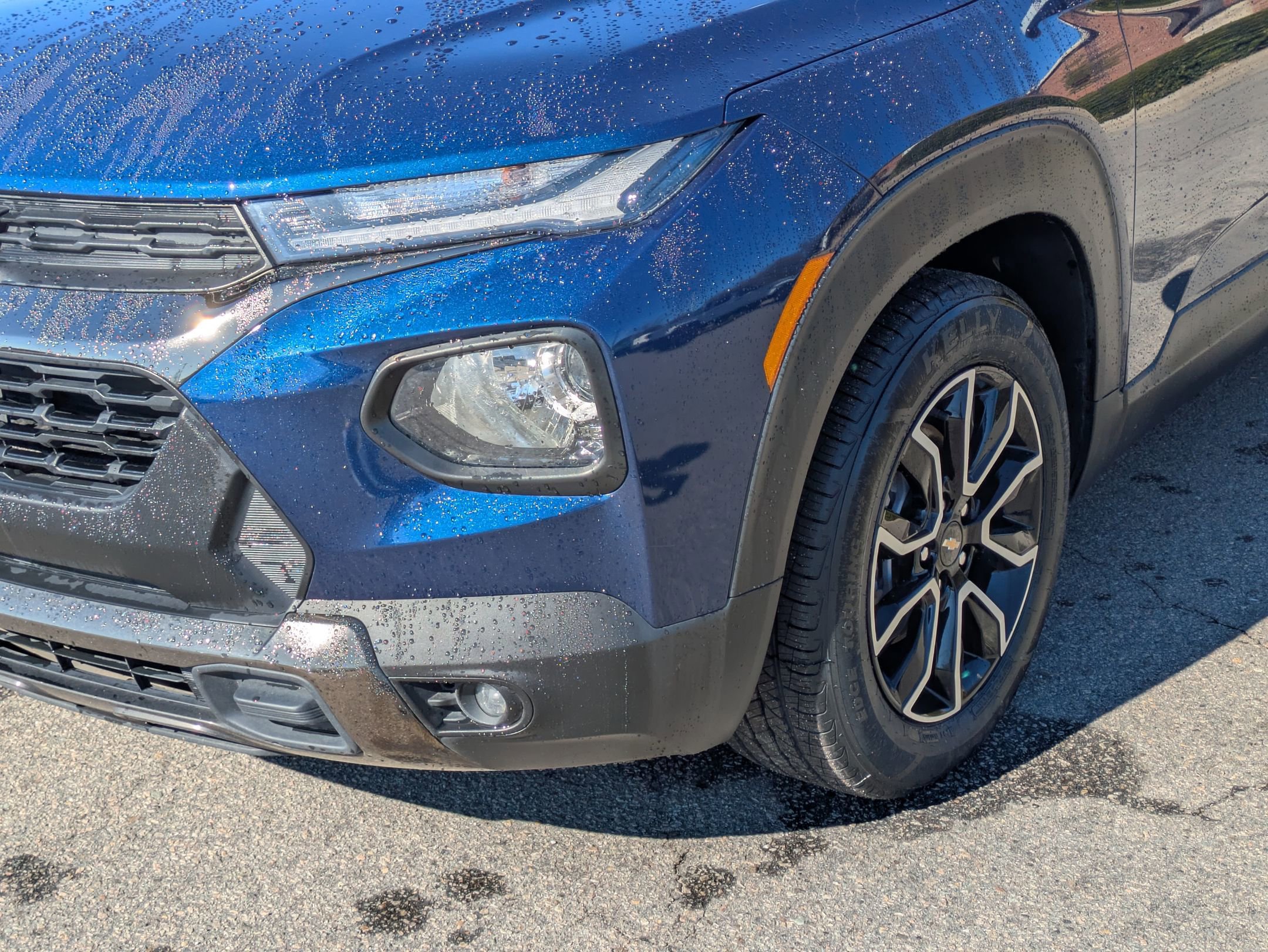 Used 2023 Chevrolet TrailBlazer ACTIV w/ Sun and Liftgate Package image 11