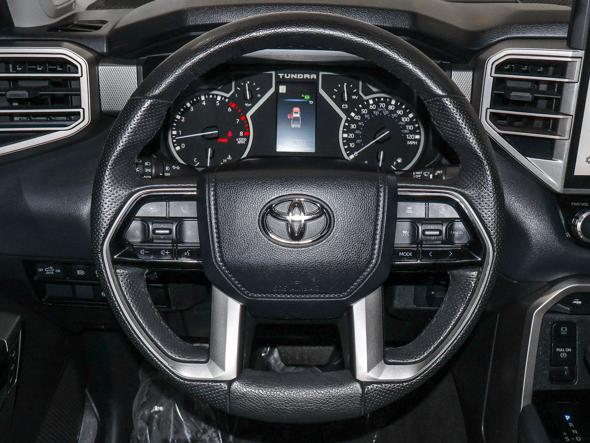 Used 2023 Toyota Tundra Limited AWD/4WD image 27