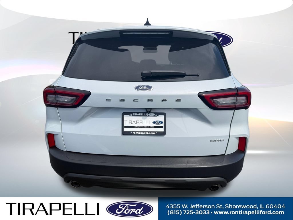Certified 2025 Ford Escape ST-Line Select AWD/4WD image 9