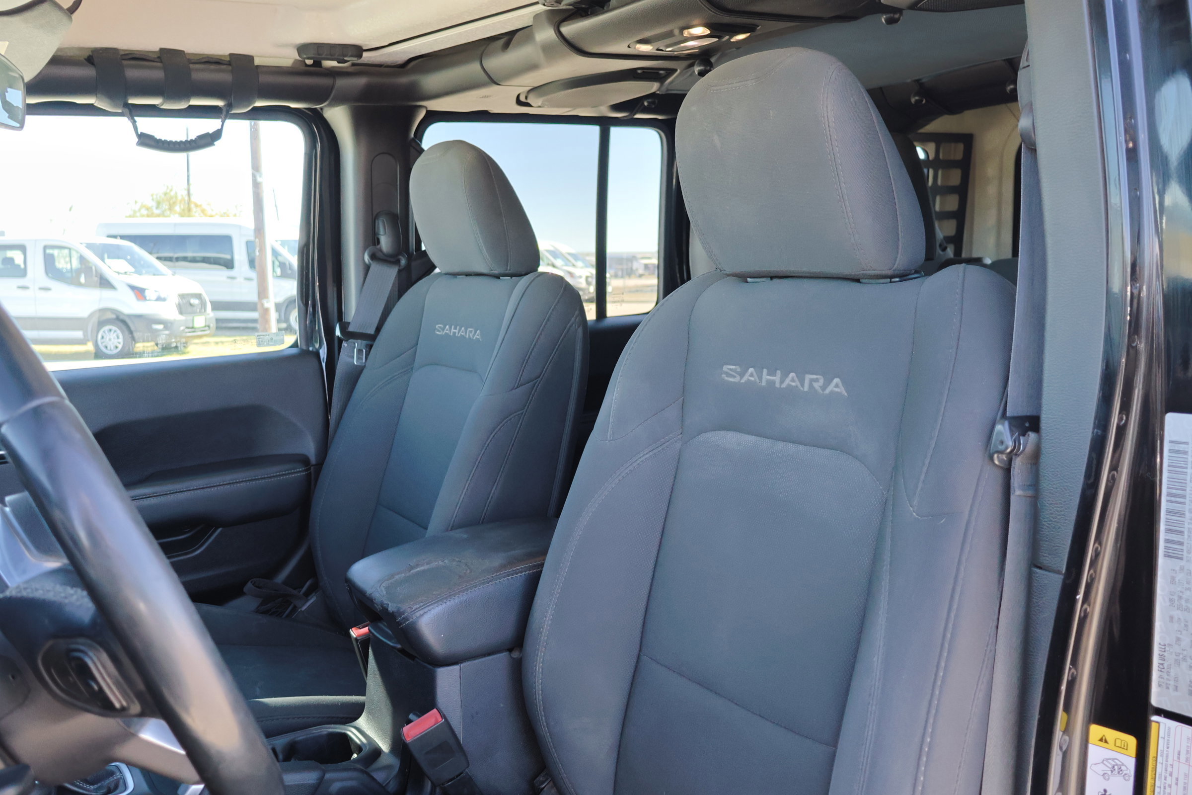Used 2019 Jeep Wrangler Unlimited Sahara image 17