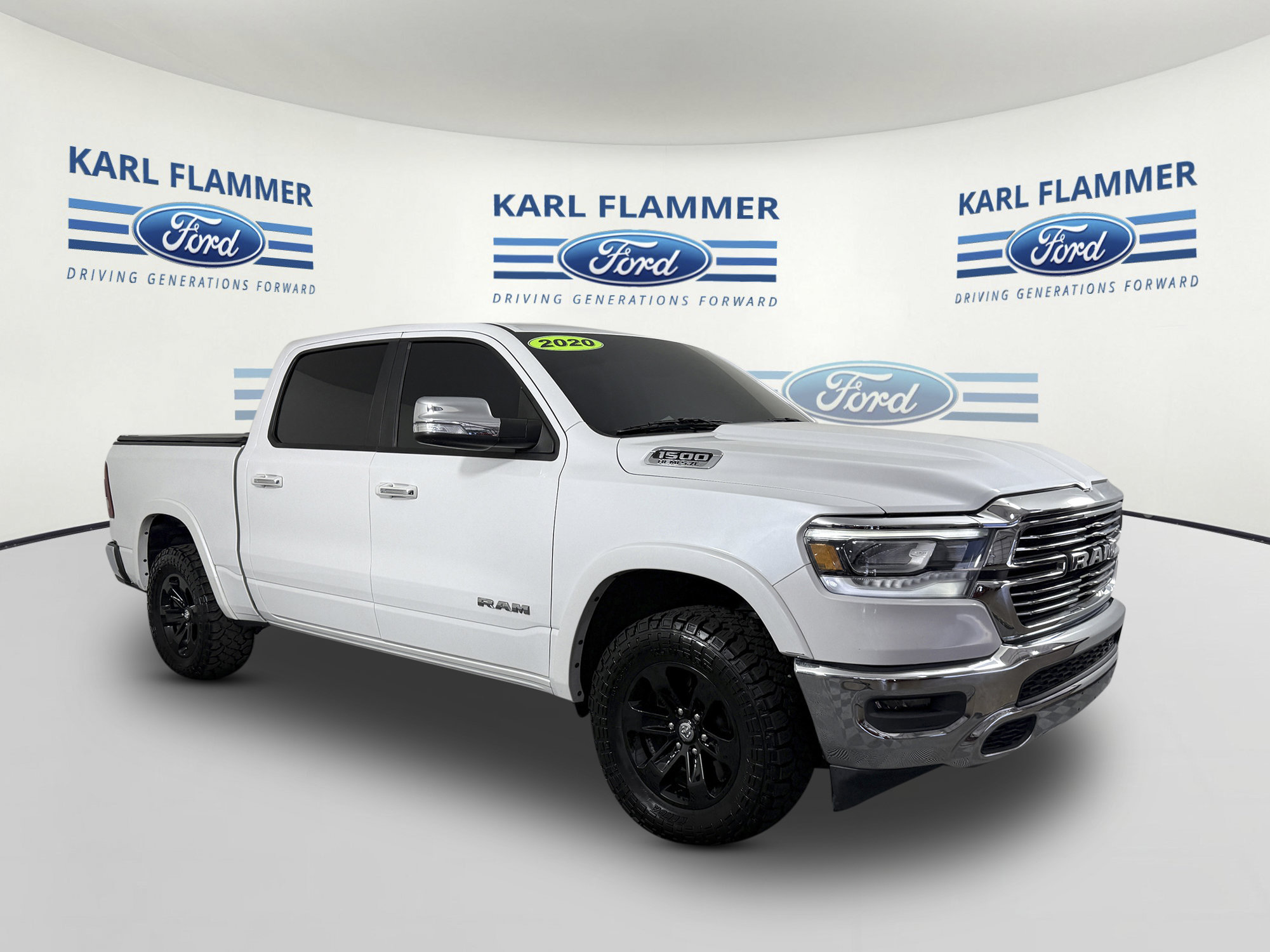 Used 2020 RAM 1500 Laramie RWD image 1