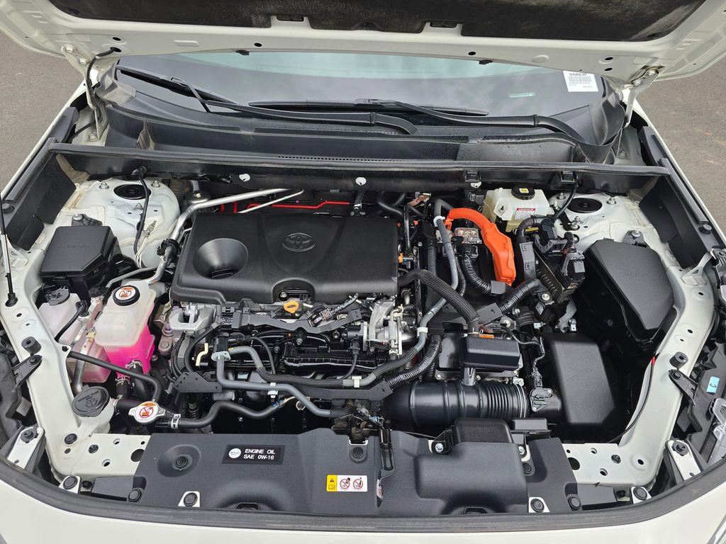 Used 2021 Toyota RAV4 XSE image 9