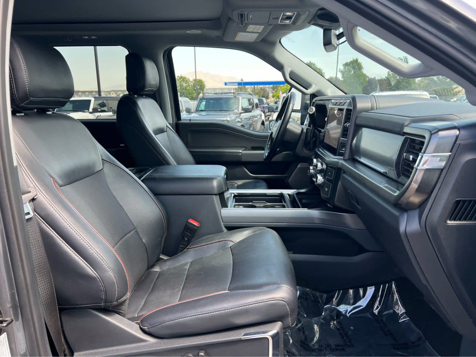 Certified 2023 Ford F350 Lariat w/ Lariat Ultimate Package AWD/4WD image 17