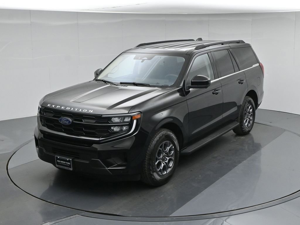 Certified 2025 Ford Expedition Active AWD/4WD image 41