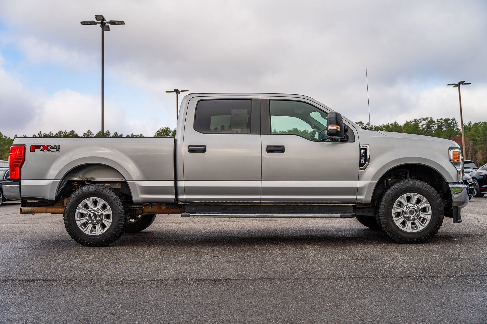 Certified 2020 Ford F250 XL w/ STX Appearance Package image 8