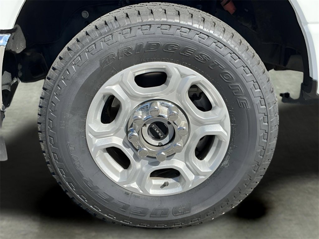 Certified 2025 Ford F250 XLT w/ FX4 Off-Road Package image 44
