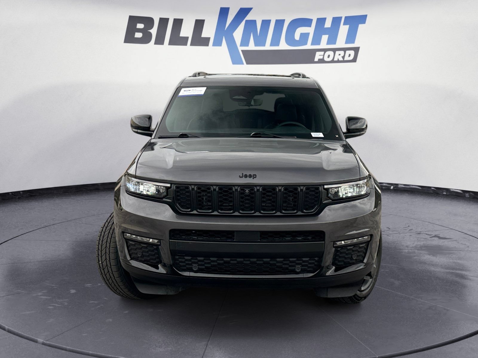 Used 2025 Jeep Grand Cherokee L Limited w/ Luxury Tech Group II AWD/4WD image 8