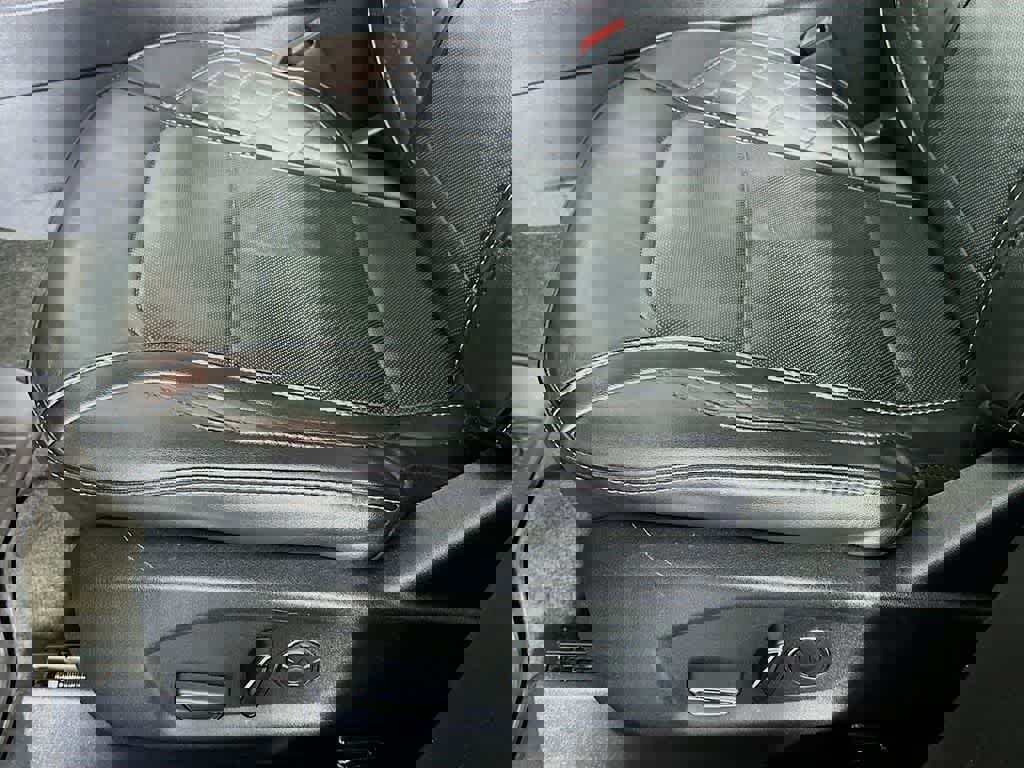 Certified 2017 Ford Explorer Platinum image 31