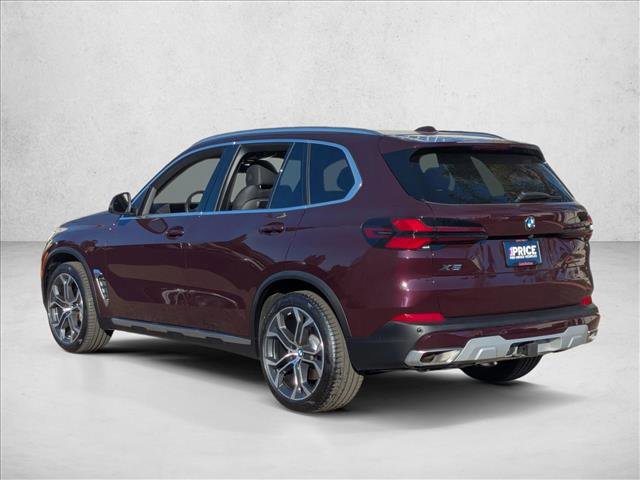 Used 2025 BMW X5 xDrive40i w/ Parking Assistance Package image 5