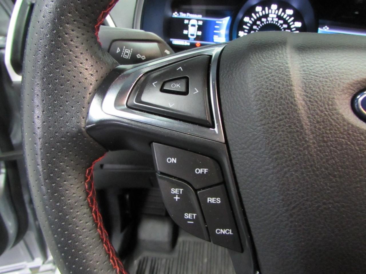 Certified 2024 Ford Edge ST-Line AWD/4WD image 24