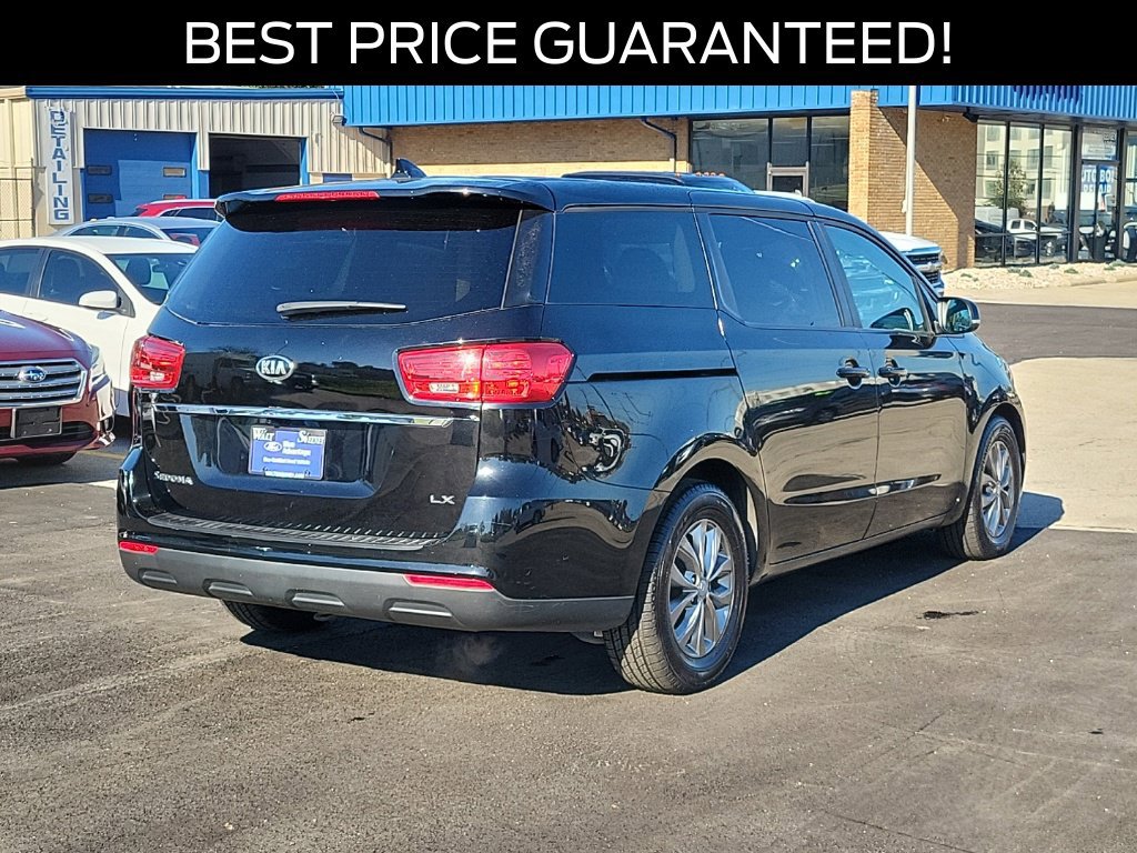 Used 2020 Kia Sedona LX FWD image 4