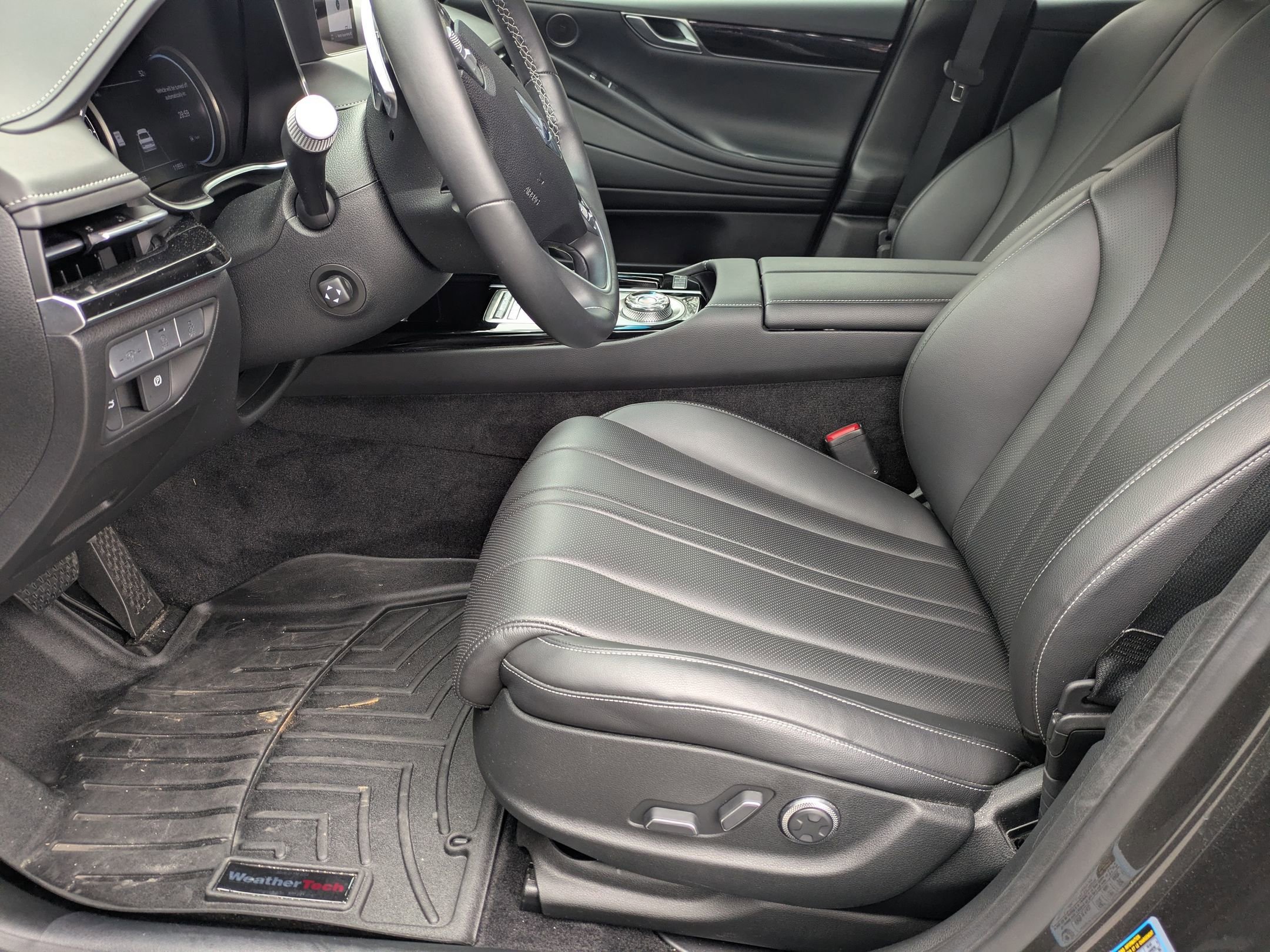 Used 2023 Genesis G80 2.5T RWD image 12