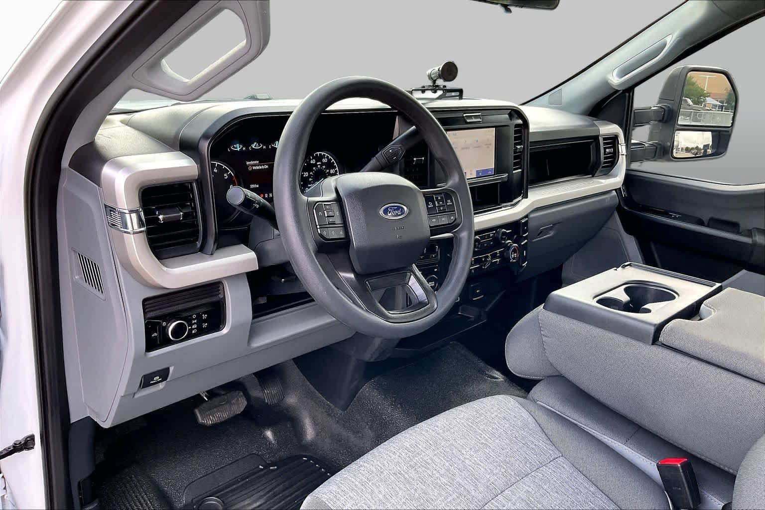 Certified 2025 Ford F250 XL w/ FX4 Off-Road Package AWD/4WD image 14