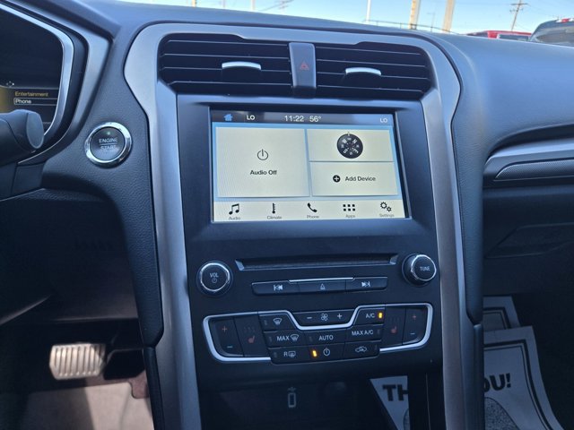 Certified 2017 Ford Fusion SE w/ Fusion SE Technology Package FWD image 9