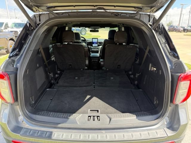 Certified 2022 Ford Explorer ST w/ Equipment Group 401A RWD image 8