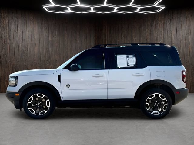Certified 2023 Ford Bronco Sport Outer Banks w/ Tech Package AWD/4WD image 5