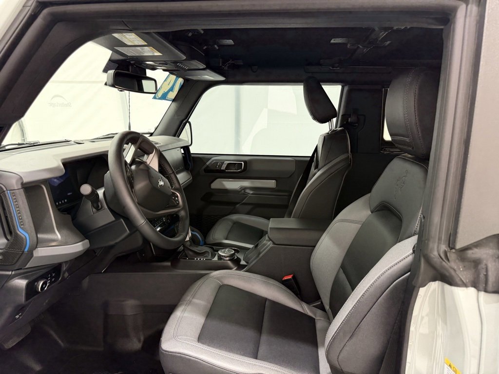 Certified 2024 Ford Bronco Black Diamond image 12