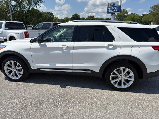 Certified 2023 Ford Explorer Platinum w/ Technology Package AWD/4WD image 8