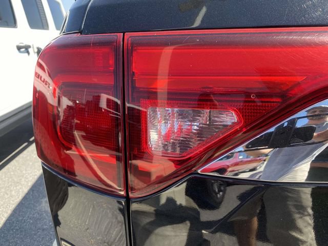 Used 2018 GMC Acadia Denali AWD/4WD image 11