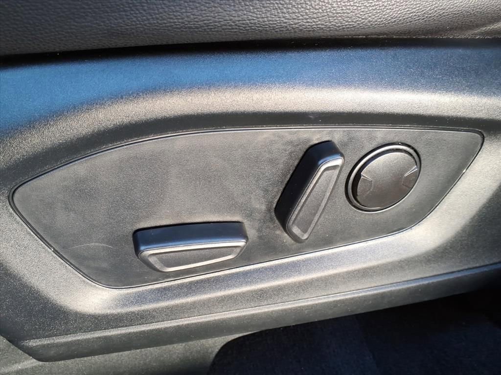 Certified 2023 Ford Explorer Limited image 14