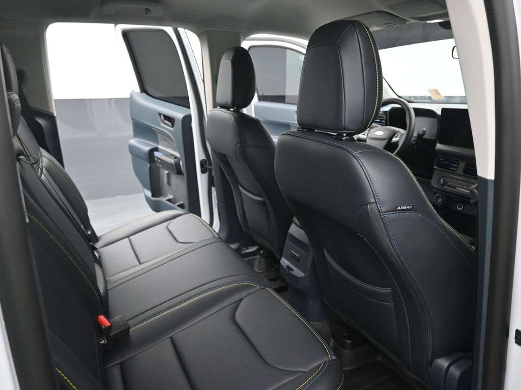 Certified 2025 Ford Maverick Lobo image 12