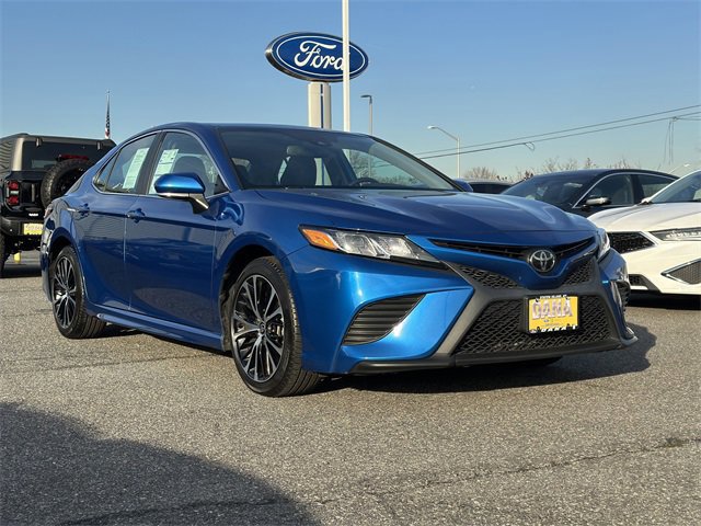 Used 2020 Toyota Camry SE image 8