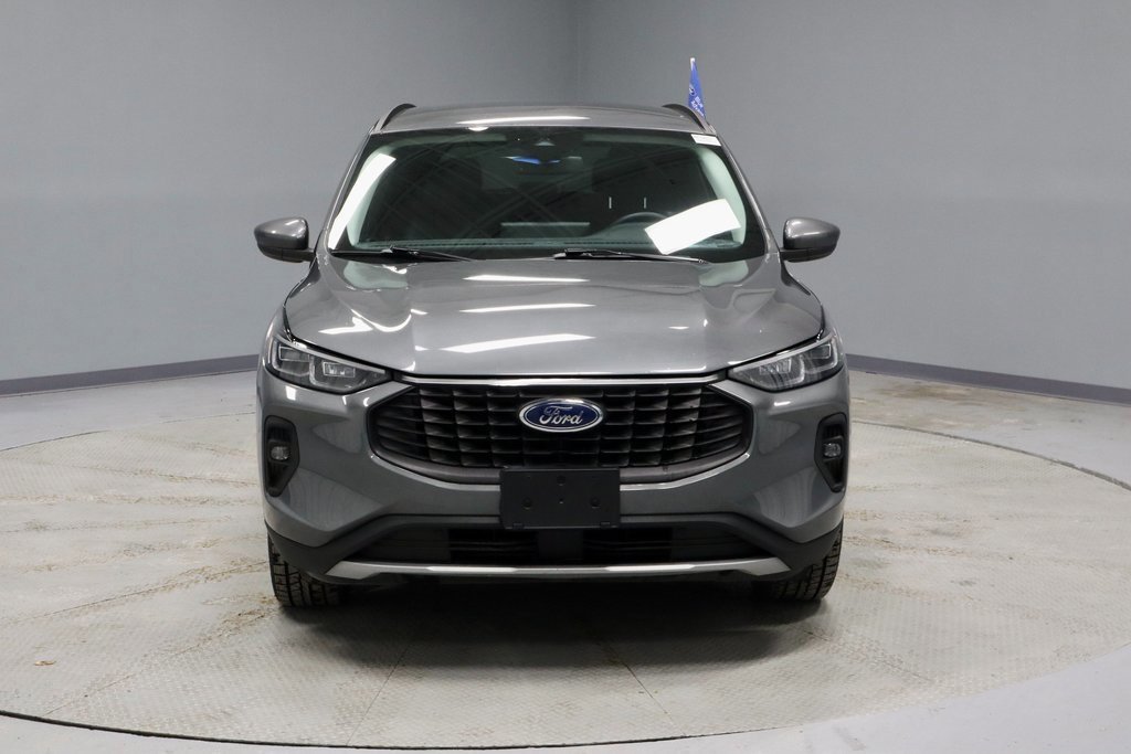 Certified 2025 Ford Escape Platinum image 8