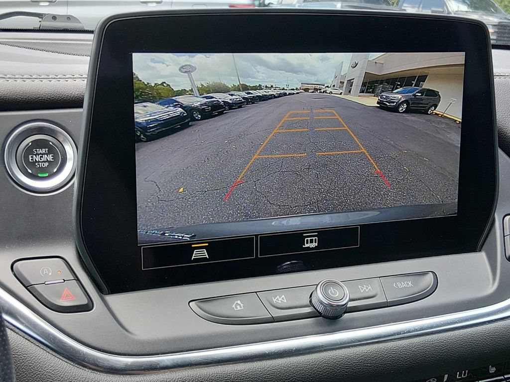 Used 2025 Chevrolet Blazer LT AWD/4WD image 18