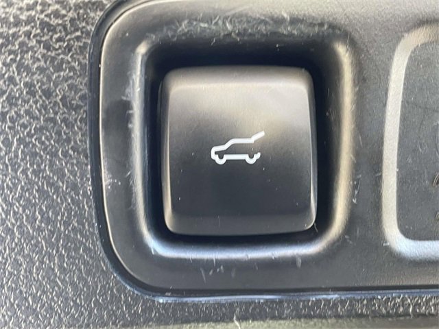 Certified 2021 Ford Expedition XLT image 9