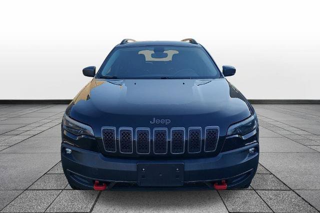 Used 2019 Jeep Cherokee Trailhawk w/ Comfort/Convenience Group AWD/4WD image 2