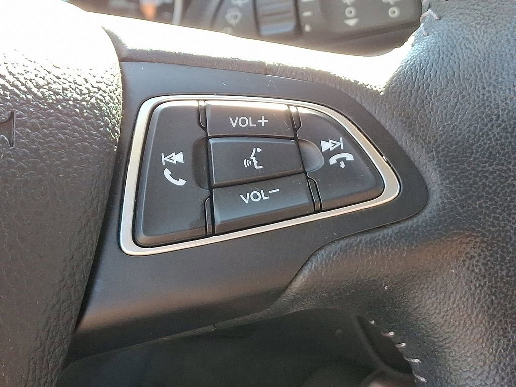 Certified 2022 Ford EcoSport SES w/ Interior Protection Package image 23