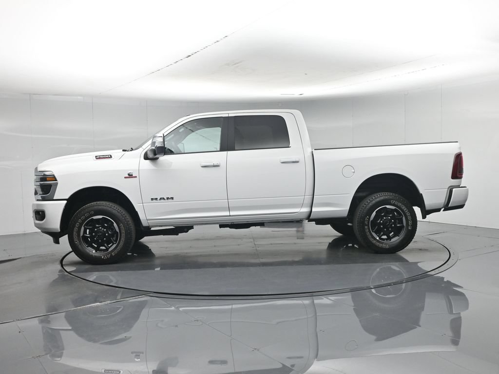 Used 2026 RAM 2500 Laramie AWD/4WD image 33