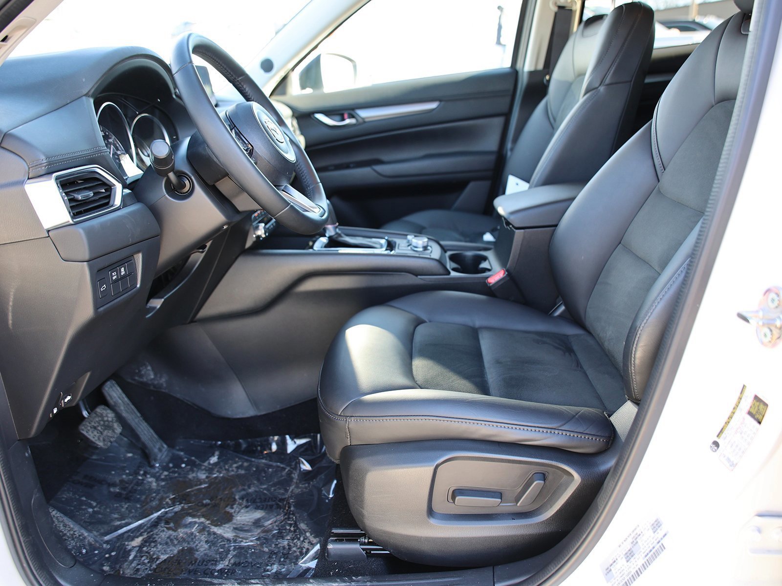 Used 2019 MAZDA CX-5 Touring image 15