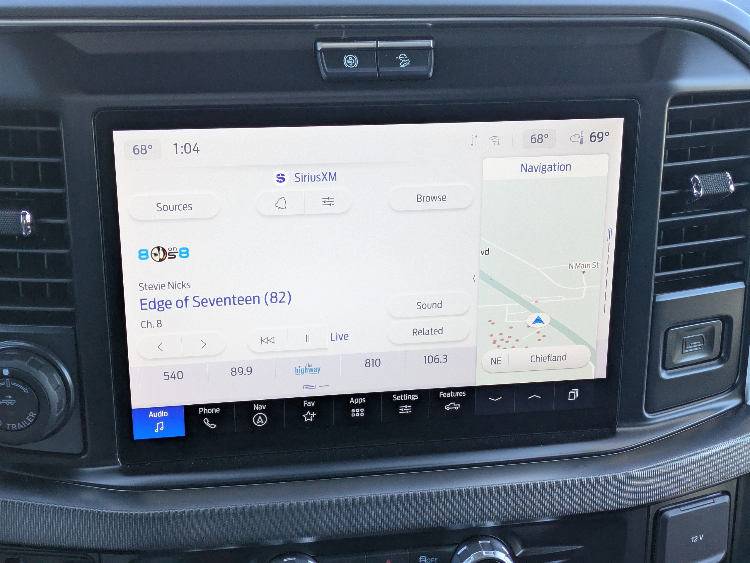 Certified 2026 Ford F450 Platinum w/ FX4 Off-Road Package image 21