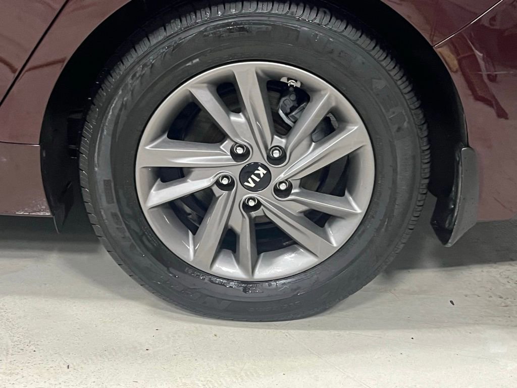 Used 2020 Kia Optima LX FWD image 10