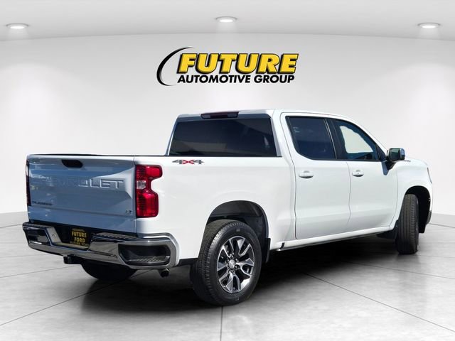 Used 2022 Chevrolet Silverado 1500 LT AWD/4WD image 4