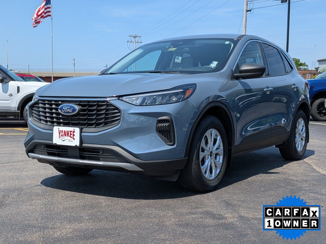 Certified 2023 Ford Escape Active AWD/4WD image 9
