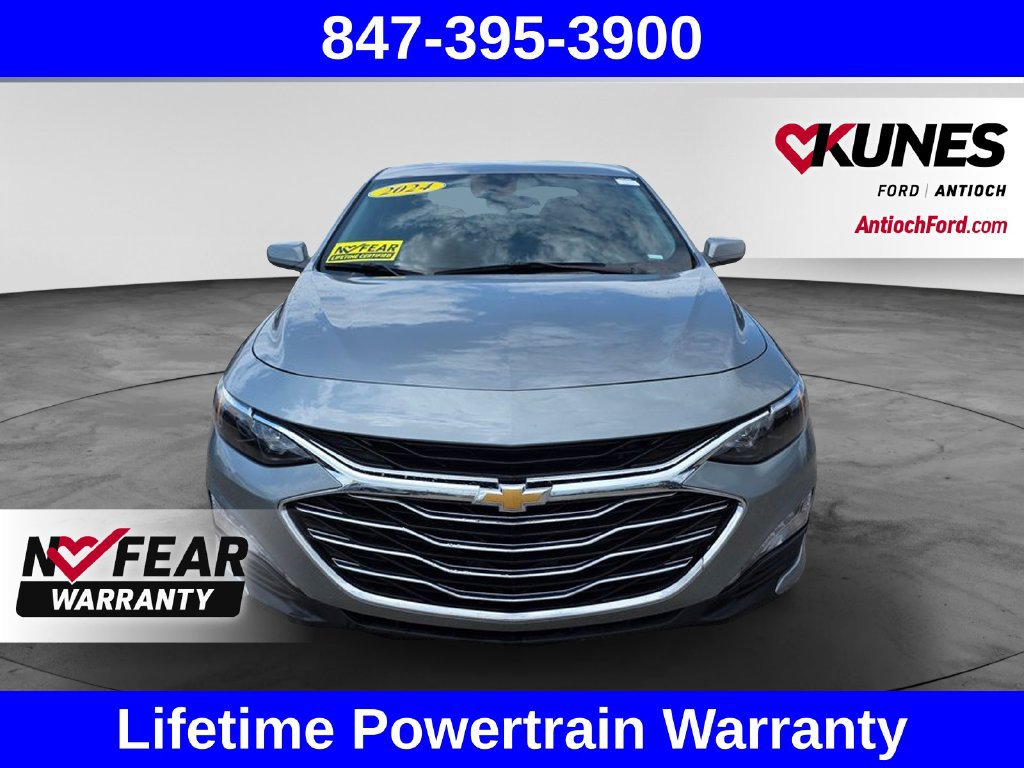 Used 2024 Chevrolet Malibu LT FWD image 2