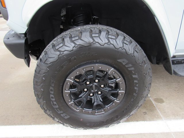 Certified 2024 Ford Bronco Raptor w/ Interior Carbon Fiber Pack 6 AWD/4WD image 13