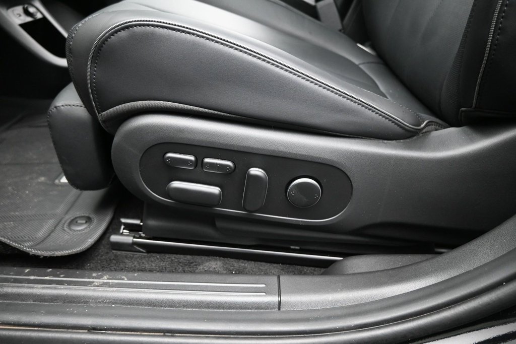 Used 2024 Hyundai Ioniq 5 Limited RWD image 11